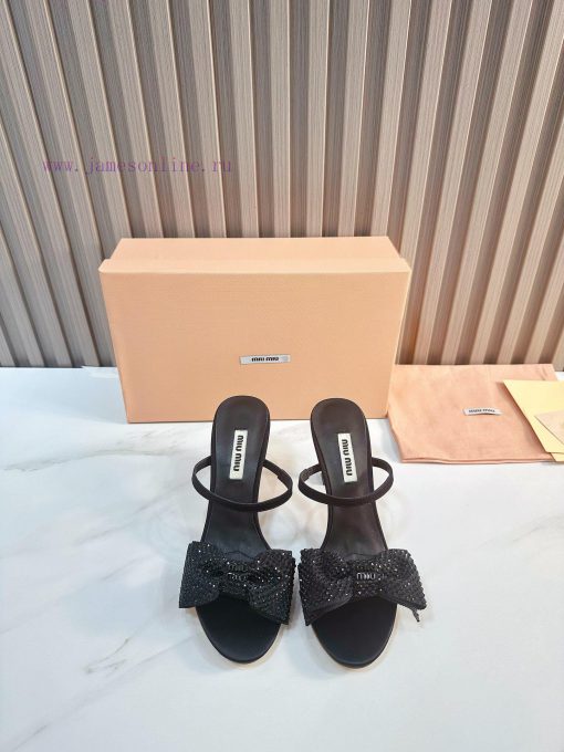 The 2024 new product MIU MIU has a brand new and super beautiful decoration combination, fulj8zbbxho