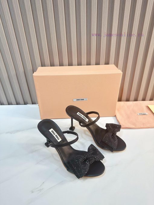 The 2024 new product MIU MIU has a brand new and super beautiful decoration combination, ful1nui9cxd - Image 2