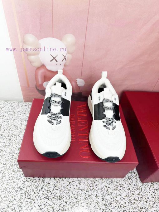 VALENTINONew True Act sneakers with comfortable mesh fabric for smooth contours and full grih2v5bjts - Image 2
