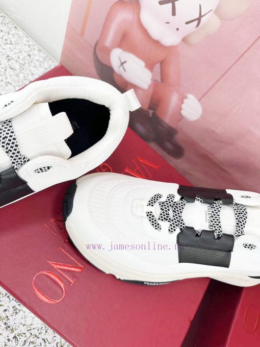 VALENTINONew True Act sneakers with comfortable mesh fabric for smooth contours and full grih2v5bjts - Image 9