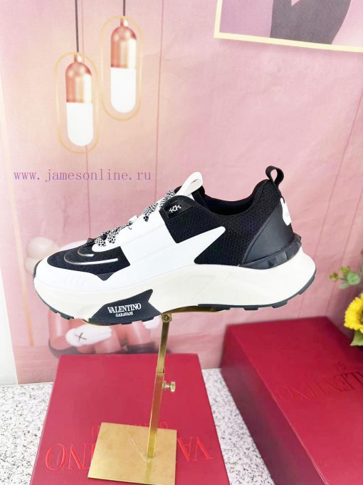 VALENTINONew True Act sneakers with comfortable mesh fabric for smooth contours and full griyxfl6gyh - Image 8