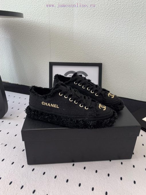 Chanel's new fringed canvas shoes are top-notch and can add fashionable temperament to vario14txcagj - Image 3