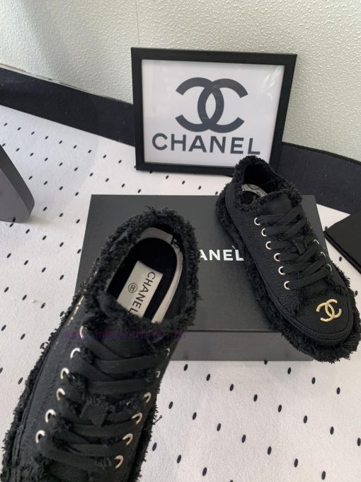 Chanel's new fringed canvas shoes are top-notch and can add fashionable temperament to vario14txcagj - Image 7