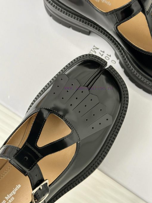 MaisonMargiela | MM6 MargielaVintage fringed Mary Jane shoes with split toe design~Pig trottna4rgrus - Image 8