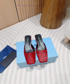-24Fw Summer New Prada Square Head Leopard Pattern Muller Half SlippersThis leopard print M ay9nmjh1