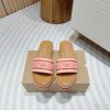 -24Ss new Dior Riviera Dway embroidered thick soled slippers in jelly colorThis Dway thick s9gtyaczc