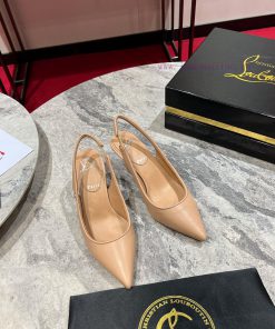 ∙ CL deduction with empty space ∙ ꫛꫀ w ︎ ️This high-heeled shoe is made of black calf leathextg3tc82