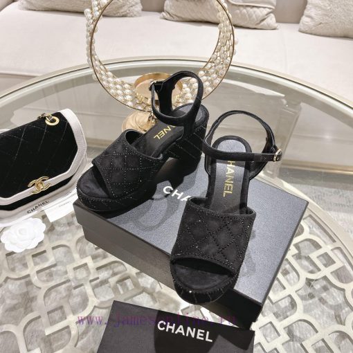 Chanel | Chanel 2024 SummerThe color of this season's sandals is due to the beautiful hardwa0tqsefvn - Image 7