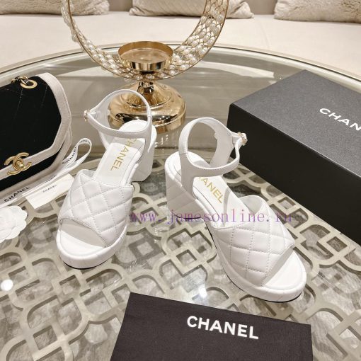 Chanel | Chanel 2024 SummerThe color of this season's sandals is due to the beautiful hardwale4nzq0l - Image 3