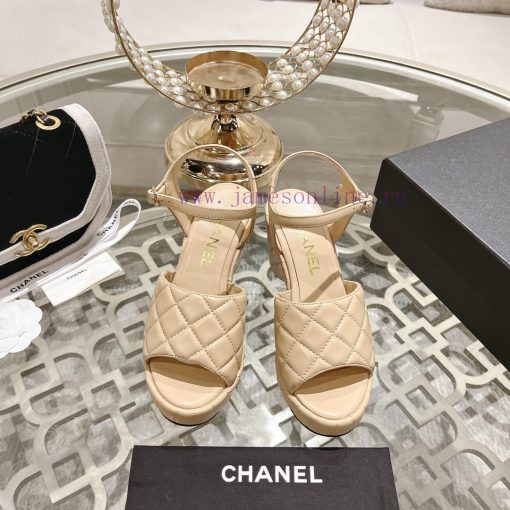 Chanel | Chanel 2024 SummerThe color of this season's sandals is due to the beautiful hardwakz1ovp5d