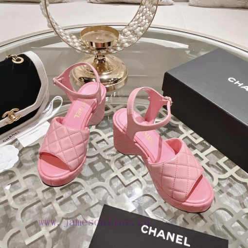 Chanel | Chanel 2024 SummerThe color of this season's sandals is due to the beautiful hardwa9vsluno0 - Image 3
