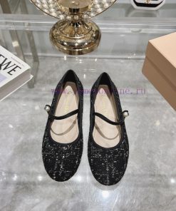 Top tierDior 2024 vs Spring/Summer New CollectionRound toe single shoe with small pearl stral4imkiiq