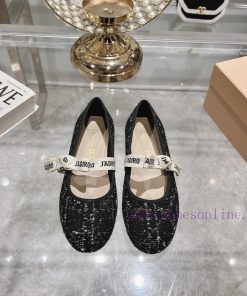 Top tierDior 2024 vs Spring/Summer New CollectionRound toe single shoe with small pearl stracidcrcrm