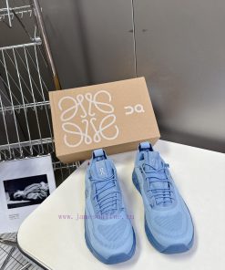 Loewe x On Cloudtilt, a lightweight couple's sports and leisure shoe co branded by Loewe andlefdfxtq