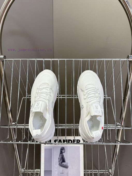 Loewe x On Cloudtilt, a lightweight couple's sports and leisure shoe co branded by Loewe andp4ycs51w - Image 7