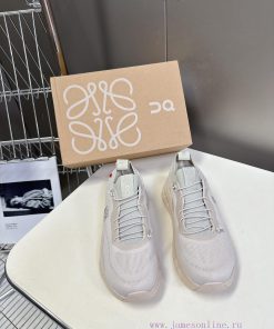 Loewe x On Cloudtilt, a lightweight couple's sports and leisure shoe co branded by Loewe andcdmaujj2