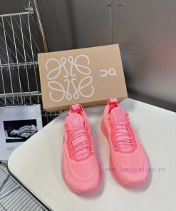 Loewe x On Cloudtilt, a lightweight couple's sports and leisure shoe co branded by Loewe and0nv14c8w