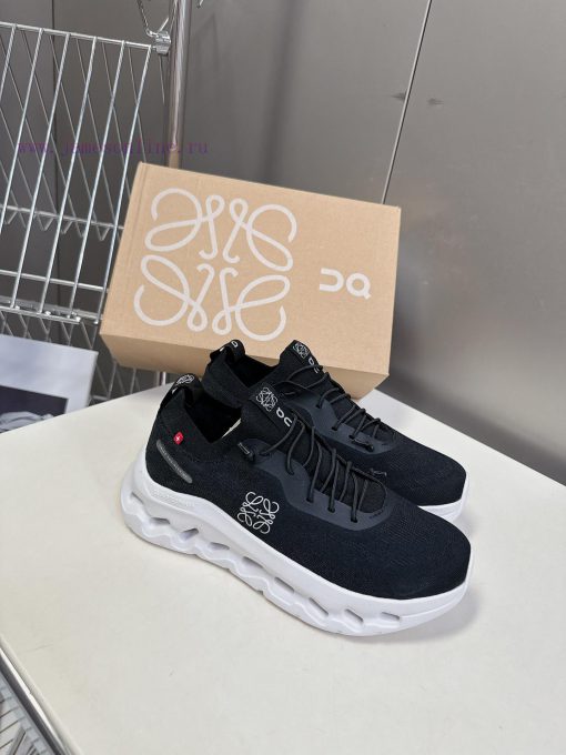 Loewe x On Cloudtilt, a lightweight couple's sports and leisure shoe co branded by Loewe andu36d00xr - Image 3