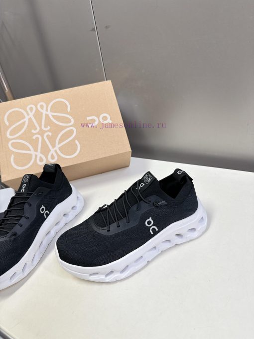 Loewe x On Cloudtilt, a lightweight couple's sports and leisure shoe co branded by Loewe andu36d00xr - Image 4