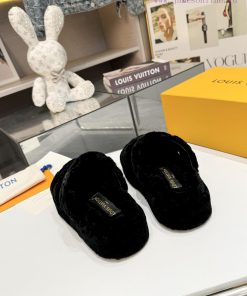 Complete set of high-end gift box packagingLoui& Vuitto& 2024Flat bottomed sandals 🦋 ️Detail7ytpeltd