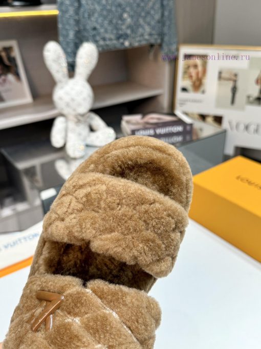 Complete set of high-end gift box packagingLoui& Vuitto& 2024Flat bottomed sandals 🦋 ️Detail1i0xgdfs - Image 2