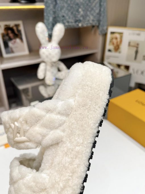 Complete set of high-end gift box packagingLoui& Vuitto& 2024Flat bottomed sandals 🦋 ️Detailj4jtvh0m - Image 5
