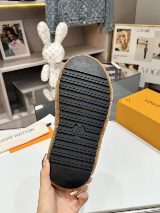 Complete set of high-end gift box packagingLoui& Vuitto& 2024Flat bottomed sandals 🦋 ️Detail1i0xgdfs - Image 3