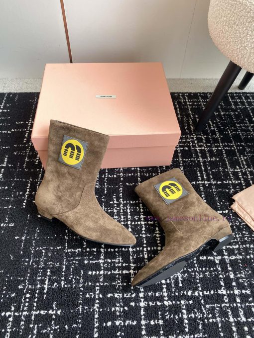 Top qualitymiu miu ss24 new arrival～Miu Home 2024 Autumn/Winter | New Pointed Short BootsThizh4on1a6 - Image 4