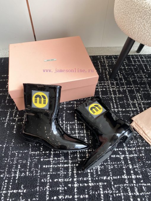 Top qualitymiu miu ss24 new arrival～Miu Home 2024 Autumn/Winter | New Pointed Short BootsThizefrimlw - Image 4