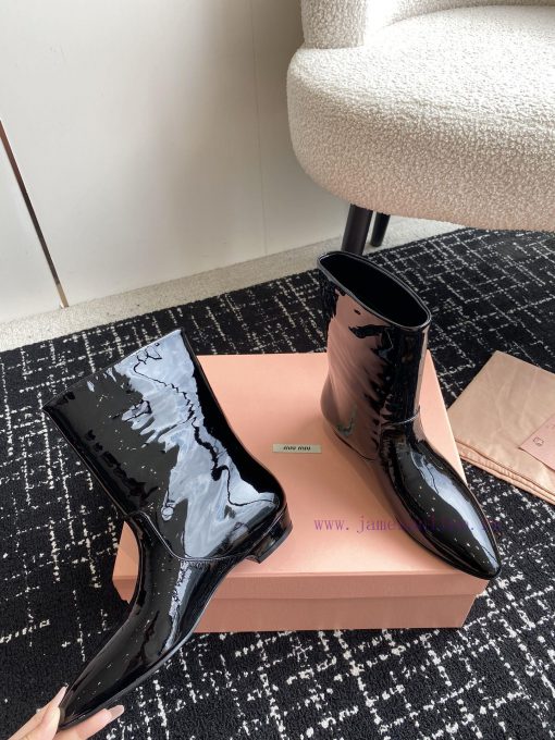 Top qualitymiu miu ss24 new arrival～Miu Home 2024 Autumn/Winter | New Pointed Short BootsThizefrimlw - Image 8