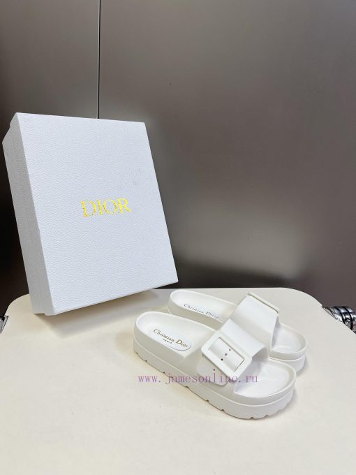 Dior's new summer beach height increasing slippers are the best choice for summer vacations n0lo93cs - Image 3