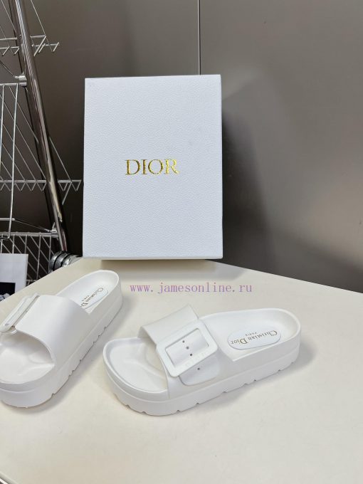 Dior's new summer beach height increasing slippers are the best choice for summer vacations n0lo93cs - Image 4