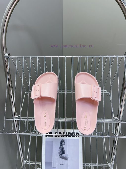 Dior's new summer beach height increasing slippers are the best choice for summer vacations 9yv5riy5 - Image 7