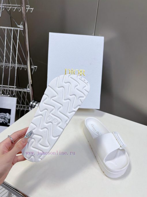 Dior's new summer beach height increasing slippers are the best choice for summer vacations n0lo93cs - Image 10