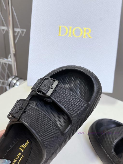 Dior's new summer beach height increasing slippers are the best choice for summer vacations b3oi2hy0 - Image 9