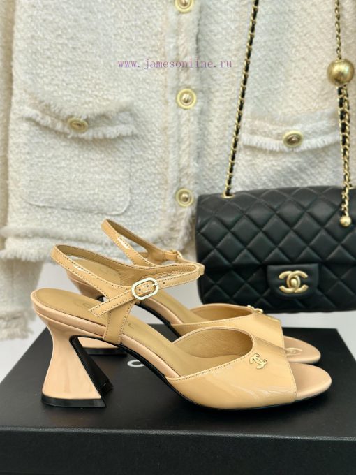 Chanel | Chanel 24P New ProductDouble C thick heel sandals seriesThe shoe upper is made of im6kyebc9