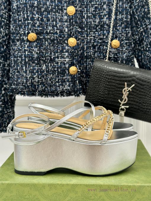 Gucci24S Spring/Summer New Product ShowThick soled chain sandalsG Home is reflecting a sensefd7j2zyf