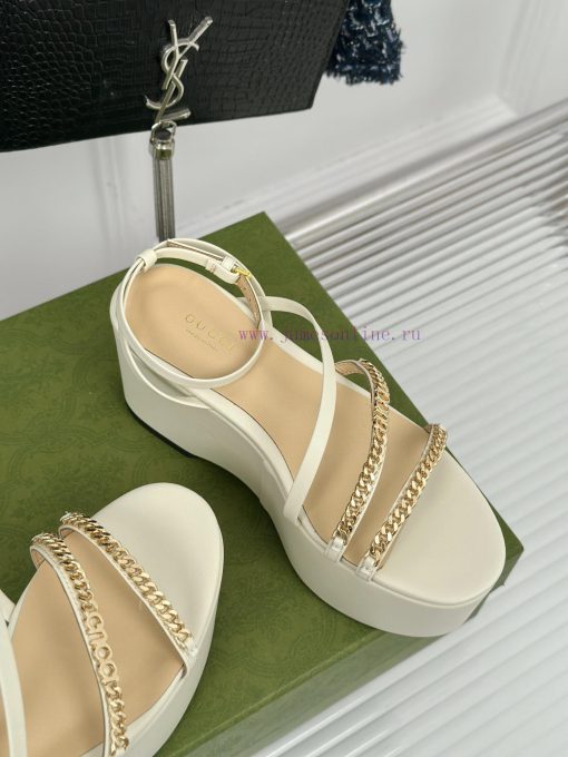 Gucci24S Spring/Summer New Product ShowThick soled chain sandalsG Home is reflecting a sense4yk61fsf - Image 6