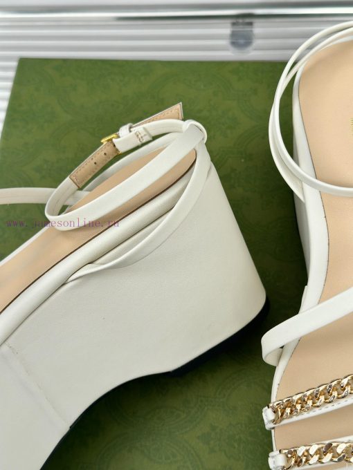 Gucci24S Spring/Summer New Product ShowThick soled chain sandalsG Home is reflecting a sense4yk61fsf - Image 7