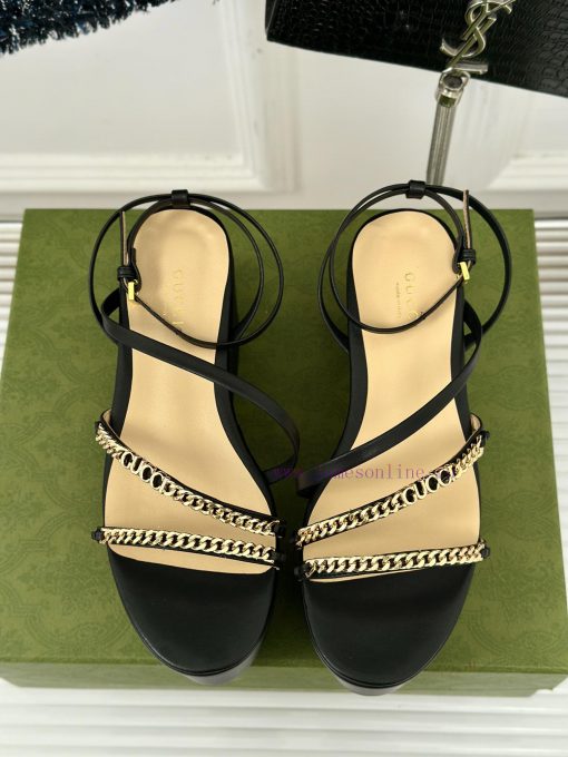 Gucci24S Spring/Summer New Product ShowThick soled chain sandalsG Home is reflecting a senseu77r8o72 - Image 5