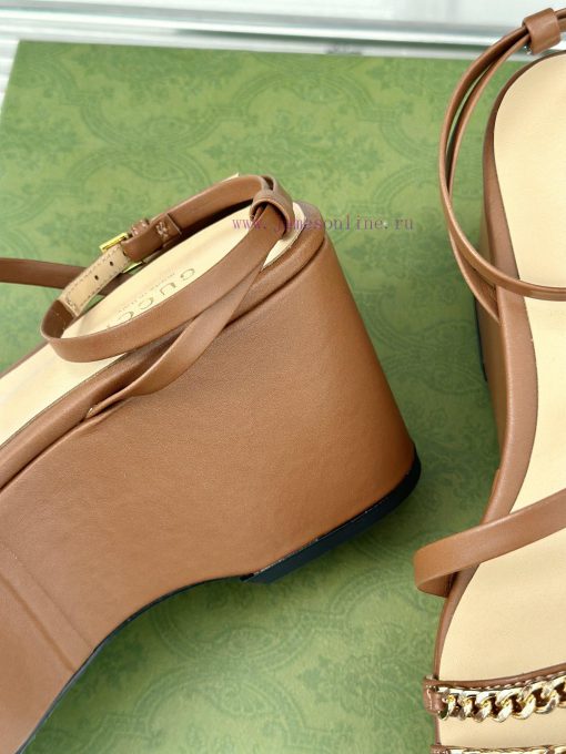 Gucci24S Spring/Summer New Product ShowThick soled chain sandalsG Home is reflecting a sense8w2m9c9f - Image 7