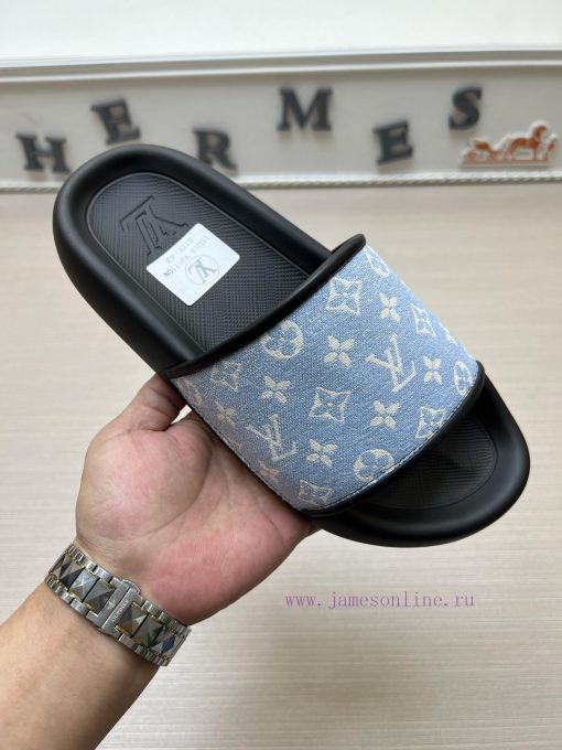 LV Louis Vuitton's popular men's slippers on the official website are now available for salevs9qhjf0