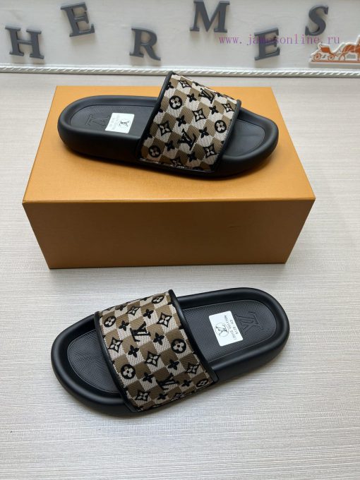 LV Louis Vuitton's popular men's slippers on the official website are now available for salem3dn2n0v - Image 5