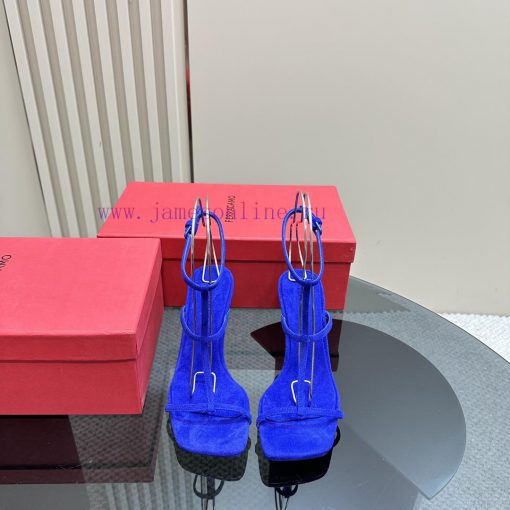 FERRAGAMO2024 Spring New Sandals draw inspiration from classic shoe styles, combining outstan2p2gvd7 - Image 3
