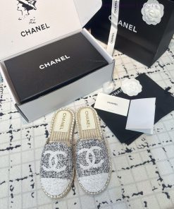 Chanel 2024 Summer New Bead Embroidered Fisherman's SlippersThese slippers are my savior thiokknx358