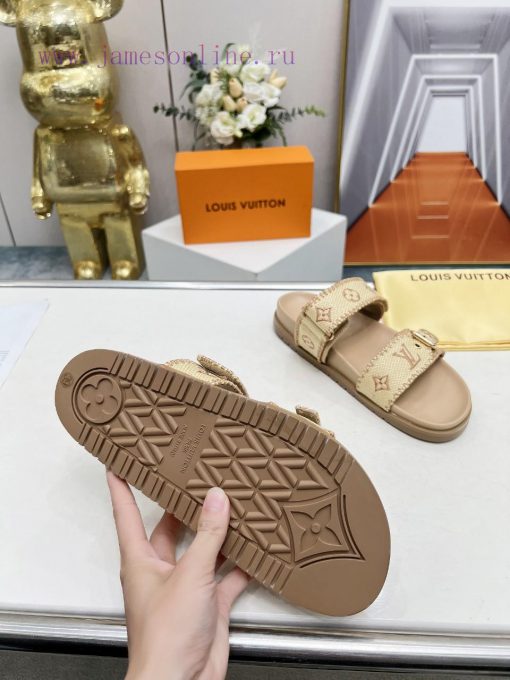 p. Louis Vuitton's spring and summer new slippers are hot on the market, with 11 high-end cucuvv6ayr - Image 7