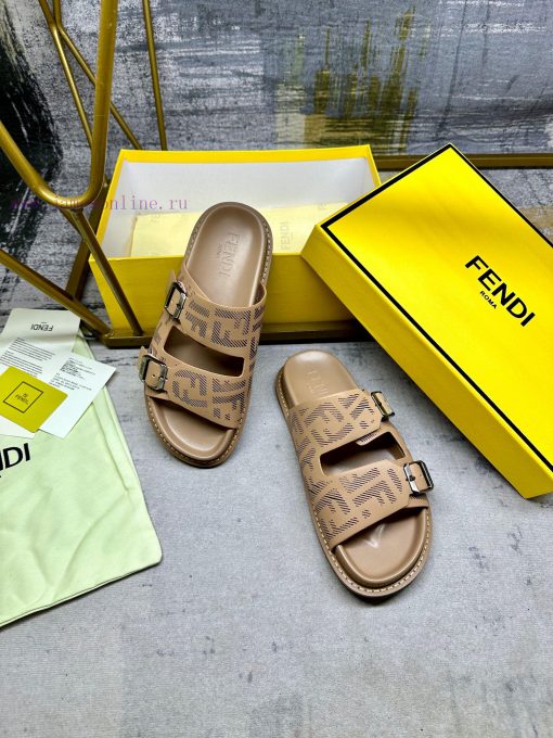 FENDI's latest popular double strap flat bottom slippers, laser engraved FF pattern on brown8gu8b5nc - Image 6