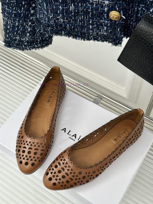 AlAIA | Classic retro hollowed out single shoe from AlAIAFull of girlish style, with both moadrrf251 - Image 3