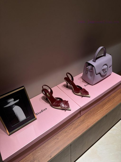 The mostSaint Laurent YSL Love ️ Vintage Shoes, Sexy and Beautiful Collection LevelExquisiteoib2jjcf - Image 2