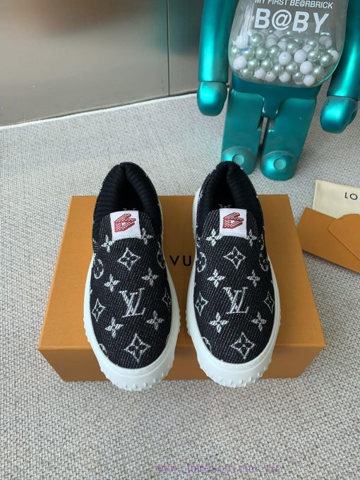 Top tierBrand Louis Vuitton Standard Size Men's Size 39-4545 Customized Grade Official Websitkvwskh6 - Image 2